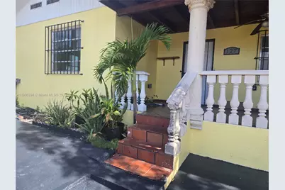 127 NW 19 Av, Miami, FL 33125 - Photo 1