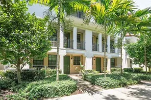 11343 SW 14th St, Pembroke Pines, FL 33025 - Photo 1