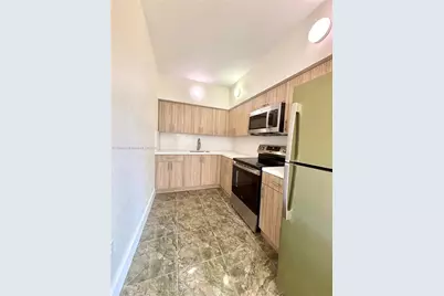 7420 W 20th Ave #131, Hialeah, FL 33016 - Photo 1