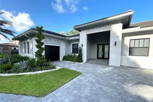 11181 SW 92nd Ave, Miami, FL 33176 - Photo 1