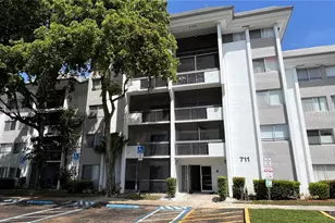 711 N Pine Island Rd, Plantation, FL 33324 - Photo 1