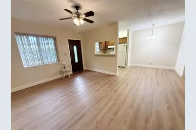 216 SW 10th St #2, Hallandale Beach, FL 33009 - Photo 1