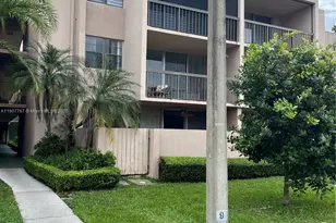 10525 SW 112th Ave, Miami, FL 33176 - Photo 1