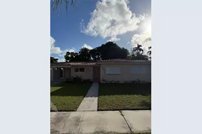 11601 NW 58th Pl #11601, Hialeah, FL 33012 - Photo 1