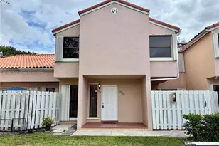 11820 SW 80th St, Miami, FL 33183 - Photo 1