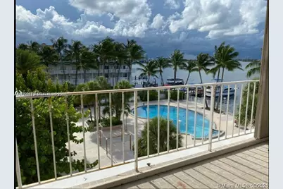 1865 79th St Cswy #4F, North Bay Village, FL 33141 - Photo 1