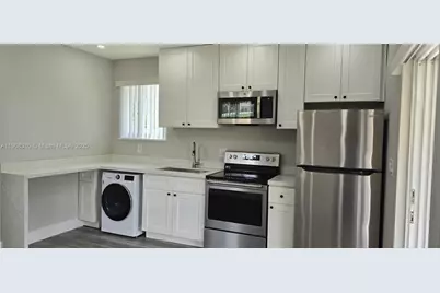 2533 Garfield St #C, Hollywood, FL 33020 - Photo 1