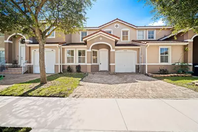 13834 SW 274th Ter, Homestead, FL 33032 - Photo 1