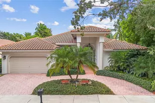 2734 Oakbrook Dr, Weston, FL 33332 - Photo 1