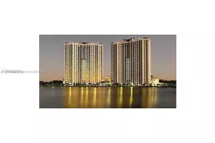 2641 N Flamingo Rd, Sunrise, FL 33323 - Photo 1