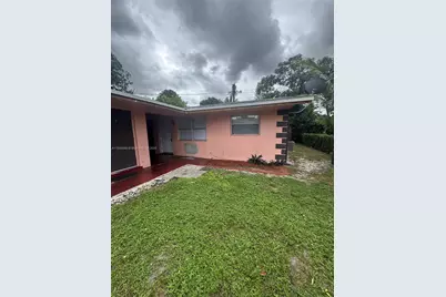 5700 NW 15th St #2, Lauderhill, FL 33313 - Photo 1