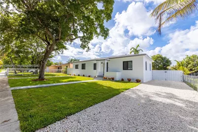 271 NW 143rd St, Miami, FL 33168 - Photo 1