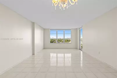4101 Pine Tree Dr #802, Miami Beach, FL 33140 - Photo 1