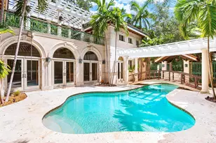 3504 Banyan Cir, Miami, FL 33133 - Photo 1