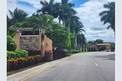 14722 SW 12th St #14722, Pembroke Pines, FL 33027 - Photo 1