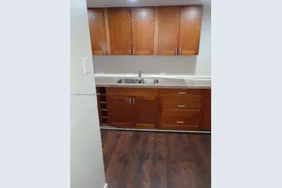 10000 NW 80th Ct #2418, Hialeah Gardens, FL 33016 - Photo 1