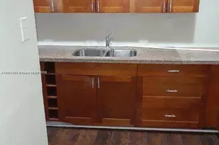 10000 NW 80th Ct, Hialeah Gardens, FL 33016 - Photo 1
