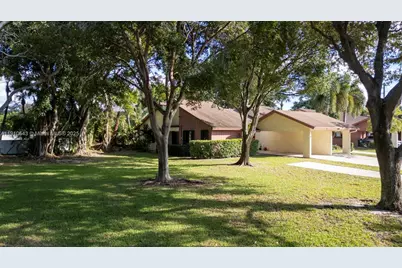 1858 Tamarind Ln, Coconut Creek, FL 33063 - Photo 1