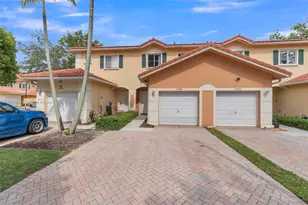 10705 Santa Monica Pl, Tamarac, FL 33321 - Photo 1