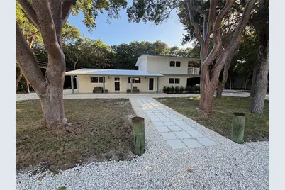 219 S Bay Harbor Dr. #A, Key Largo, FL 33037 - Photo 1