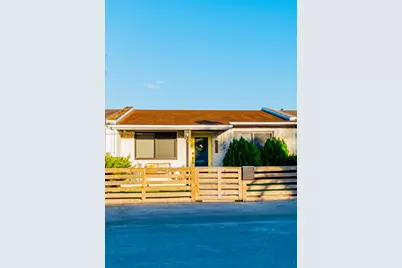 7705 NW 178th St #7705, Hialeah, FL 33015 - Photo 1