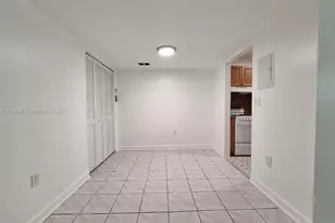 2011 Bay Dr, Miami Beach, FL 33141 - Photo 7
