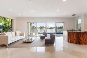 565 N Shore Dr, Miami Beach, FL 33141 - Photo 1