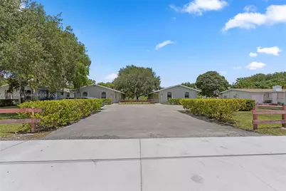 5629 Taft St #5629, Hollywood, FL 33021 - Photo 1