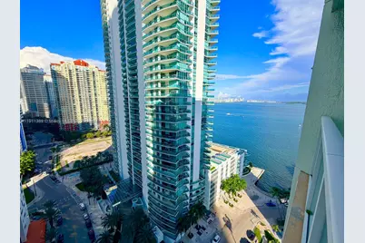 218 SE 14th St #2102, Miami, FL 33131 - Photo 1