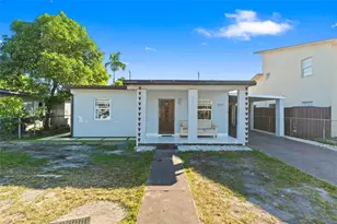 580 E 44th St, Hialeah, FL 33013 - Photo 1