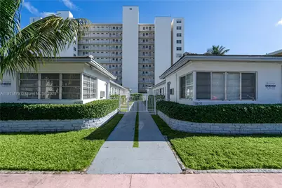 7821 Carlyle #5, Miami Beach, FL 33141 - Photo 1