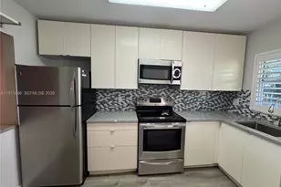 1752 NW 3rd Terrace, Fort Lauderdale, FL 33311 - Photo 1