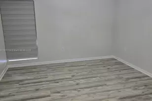 4721 NW 7th St, Miami, FL 33126 - Photo 1