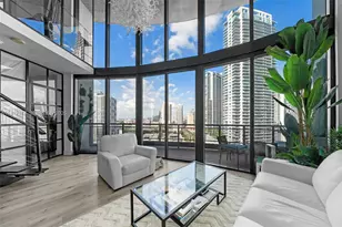 690 SW 1st Ct, Miami, FL 33130 - Photo 1