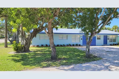 906 Greenbriar Dr #906, Lake Park, FL 33403 - Photo 1