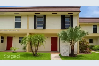 3321 Farragut St #7D, Hollywood, FL 33021 - Photo 1