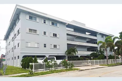 1818 Rodman St #4D, Hollywood, FL 33020 - Photo 1