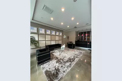 313 NE 2nd St #802, Fort Lauderdale, FL 33301 - Photo 1
