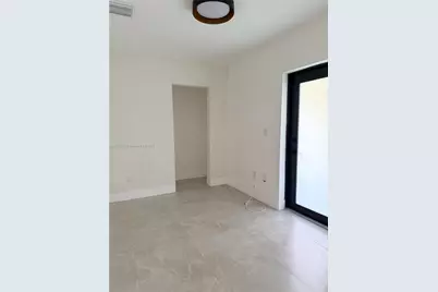 911 79th Ter #B, Miami Beach, FL 33141 - Photo 1