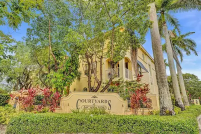 100 Jacaranda Country Club Dr #203, Plantation, FL 33324 - Photo 1