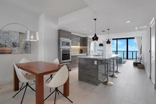 460 NE 28th St, Miami, FL 33137 - Photo 1