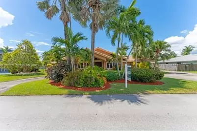 10220 SW 140th St, Miami, FL 33176 - Photo 1