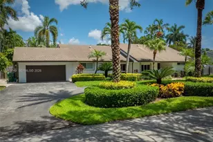 7605 SW 178th Terrace, Palmetto Bay, FL 33157 - Photo 1