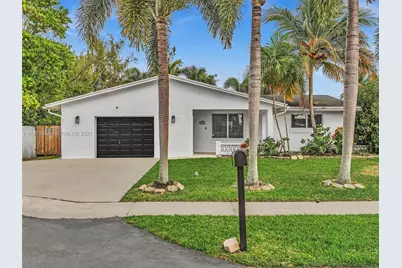 4500 SW 42nd Ter, Dania Beach, FL 33314 - Photo 1