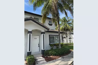 2224 SE 25th Ave #2224, Homestead, FL 33035 - Photo 1