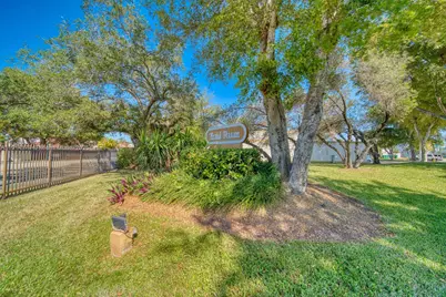 1207 SW 131st Place Cir W, Miami, FL 33184 - Photo 1