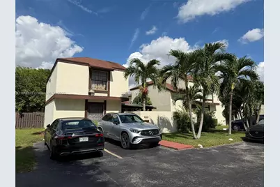 10053 NW 4th Ln #10053, Miami, FL 33172 - Photo 1