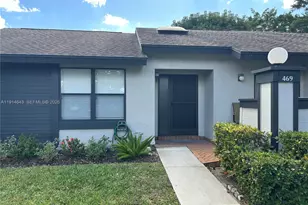 469 Long Bow Ct, Royal Palm Beach, FL 33411 - Photo 1