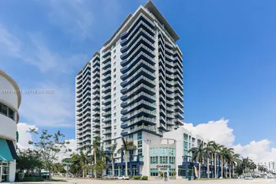 275 NE 18th St #1701, Miami, FL 33132 - Photo 1