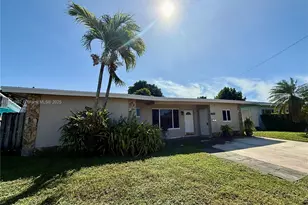 7340 Allen Dr, Hollywood, FL 33024 - Photo 1